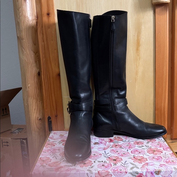 L K Bennett London Leather Knee High Boots - Picture 2 of 8